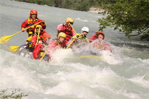 Ke-Rafting_Demonte