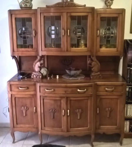 credenza