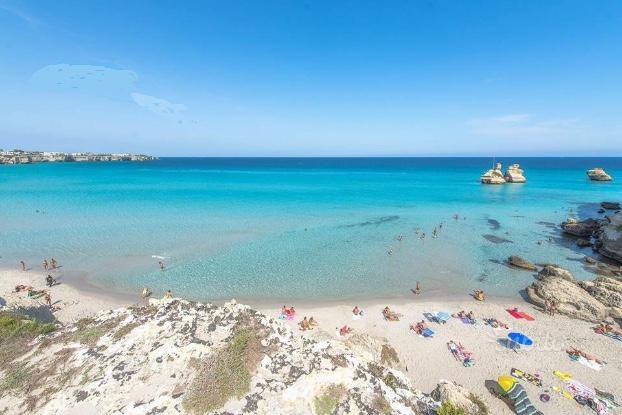 Torre dell'orso beach